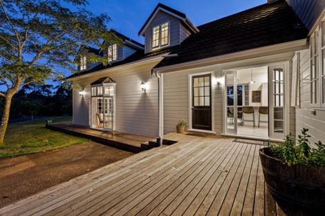 Photo of property in 39 Oyster Point Road, Kaukapakapa, Warkworth, 0984