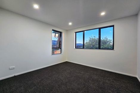 Photo of property in 8 Lewis Road, Pakuranga, Auckland, 2010