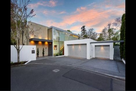 Photo of property in 8 Saint Barnabas Lane, Fendalton, Christchurch, 8052