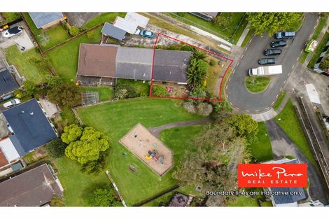 Photo of property in 1/17 Ballater Place, Highland Park, Auckland, 2010