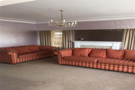 Photo of property in 1 Beaumonts Way, Manurewa, Auckland, 2102