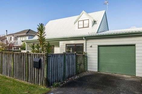 Photo of property in 2 Ono Street, Waikanae Beach, Waikanae, 5036