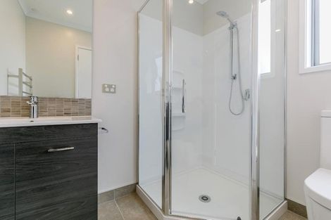 Photo of property in 5 Tuatua Road, Hobsonville, Auckland, 0616