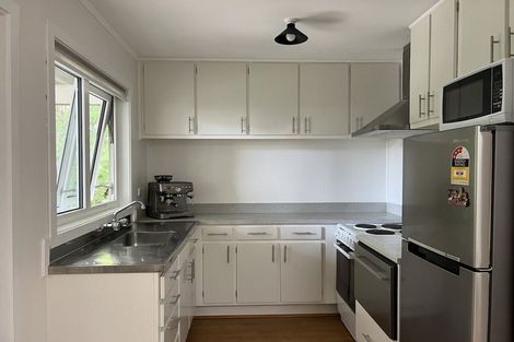 Photo of property in 2/106 Monarch Avenue, Hillcrest, Auckland, 0627