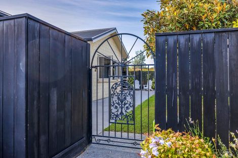 Photo of property in 5 Millpark Place, Northwood, Christchurch, 8051