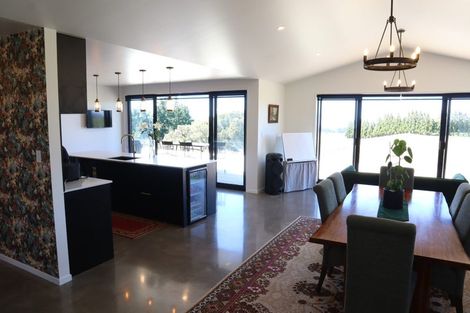 Photo of property in 1640 Mangorei Road, Mangorei, New Plymouth, 4371