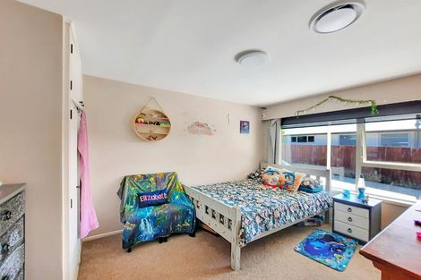 Photo of property in 1/29 Heathglen Avenue, Parklands, Christchurch, 8083