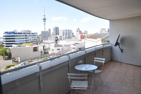 Photo of property in 4b/22 Beresford Square, Auckland Central, Auckland, 1010