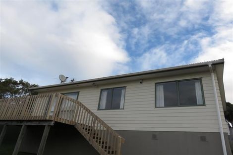 Photo of property in 10 Aldern Road, Massey, Auckland, 0614