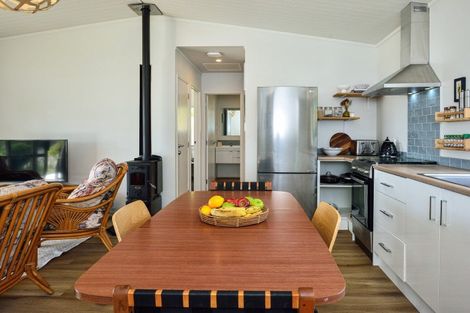 Photo of property in 9 Seaview Drive, Mahia, Nuhaka, 4198