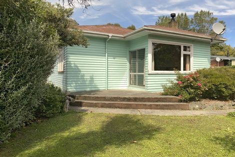 Photo of property in 253 Clyde Street, Balclutha, 9230