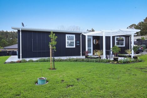 Photo of property in 1 Wharuka Glade, Mangawhai, 0505