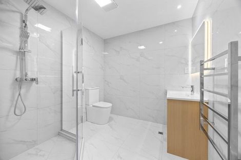 Photo of property in 6 Harikoa Way, Karaka, 2113