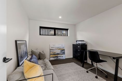 Photo of property in 2 Wanderer Lane, Jacks Point, Queenstown, 9371