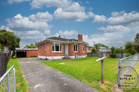 Photo of property in 17 Sutton Crescent, Papakura, 2110