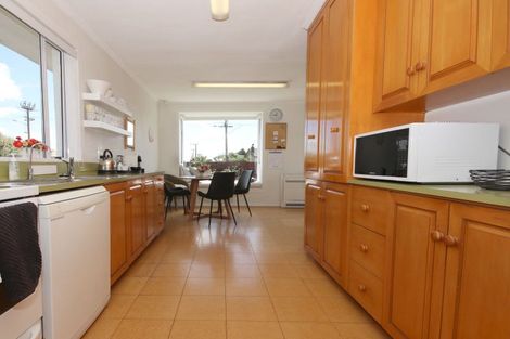 Photo of property in 137 Bay Road, Grasmere, Invercargill, 9810