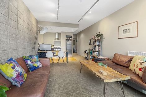 Photo of property in Revolucion Apartments, 403/28w Torrens Terrace, Mount Cook, Wellington, 6011