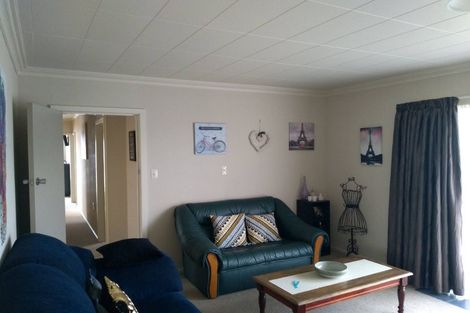 Photo of property in 50 Wilton Street, Levin, 5510