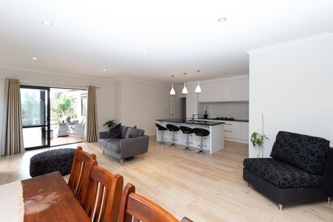 Photo of property in 70a Nevada Road, Silverdale, Hamilton, 3216