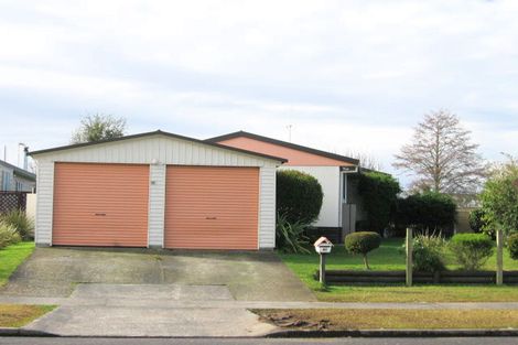 Photo of property in 47 Garland Drive, St Andrews, Hamilton, 3200