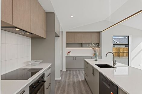 Photo of property in 10 Eccles Place, Halswell, Christchurch, 8025