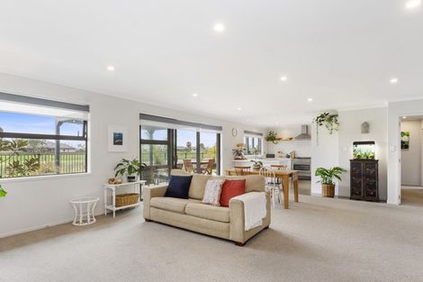 Photo of property in 30 Kapuka Street, Papamoa Beach, Papamoa, 3118