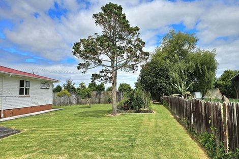 Photo of property in 130 George Street, Hikurangi, 0114
