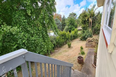 Photo of property in 14 View Street, Maungaturoto, 0520