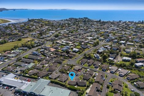 Photo of property in 6 The Boulevard, Red Beach, 0932