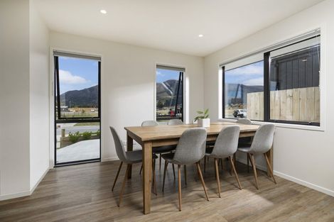 Photo of property in 86 Longview Drive, Papamoa Beach, Papamoa, 3118