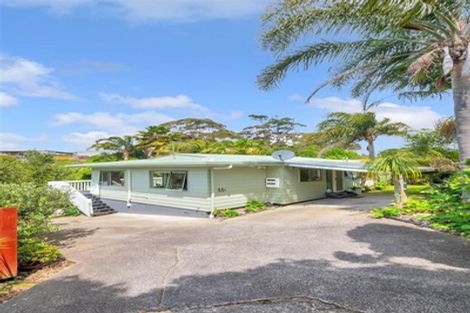 Photo of property in 44a Riserra Drive, Ranui, Auckland, 0612