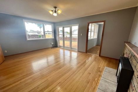 Photo of property in 6 Resolute Way, Papakura, 2110