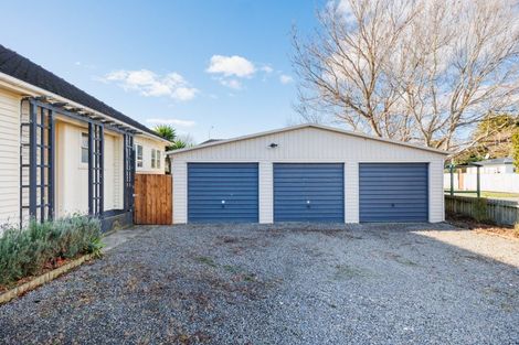 Photo of property in 143 Rangiora Avenue, Roslyn, Palmerston North, 4414