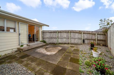 Photo of property in 3 Totara Crescent, Hawera, 4610