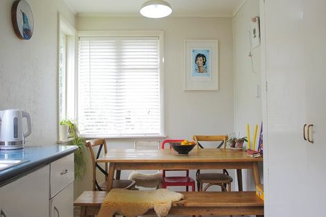 Photo of property in 7 Bristol Crescent, Roslyn, Palmerston North, 4414