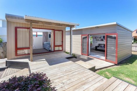 Photo of property in 426 Onemana Drive, Onemana, Whangamata, 3691