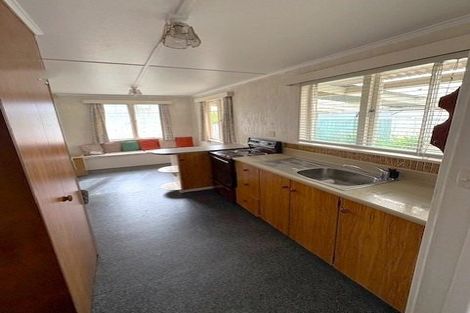 Photo of property in 412 Huia Place, Camberley, Hastings, 4120