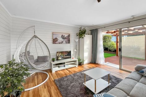 Photo of property in 1/73 Harewood Road, Papanui, Christchurch, 8053