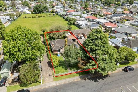 Photo of property in 12 Cross Street, Papakura, 2110