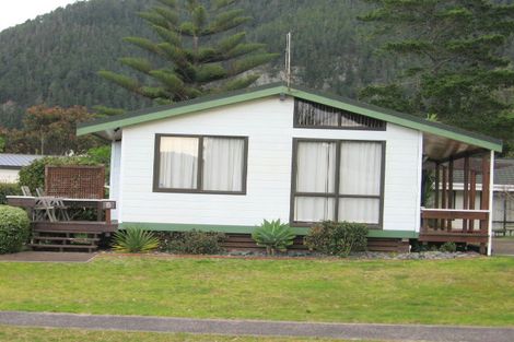 Photo of property in 6 Bonanza Place, Pauanui, Hikuai, 3579