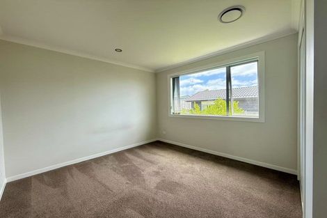Photo of property in 52 Caldera Drive, Long Bay, Auckland, 0630