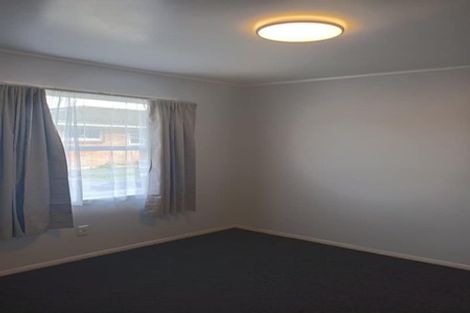 Photo of property in 5 Ranfurly Road, Papatoetoe, Auckland, 2104