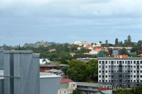 Photo of property in 96 On Symonds Apartments, 1104/96 Symonds Street, Grafton, Auckland, 1010