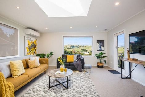 Photo of property in 56 Motuhara Road, Plimmerton, Porirua, 5026