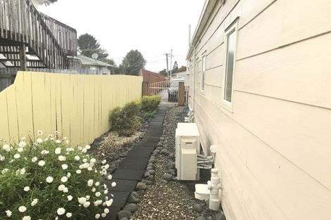 Photo of property in 186 Old Wairoa Road, Papakura, 2110
