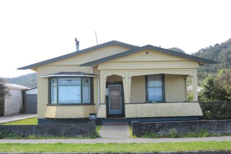 Photo of property in 35 Fox Street, Cobden, Greymouth, 7802