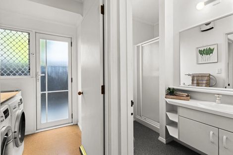 Photo of property in 9 Amner Place, Bluff Hill, Napier, 4110