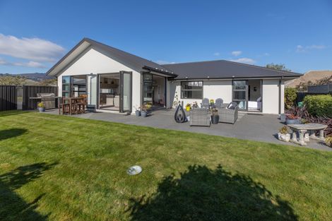 Photo of property in 5 Kestrel Place, Woolston, Christchurch, 8023