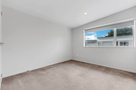 Photo of property in 22/45a Swanson Road, Henderson, Auckland, 0610