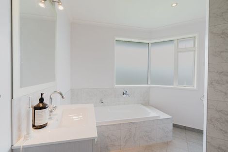 Photo of property in 240 Waring Road, Taupiri, 3791